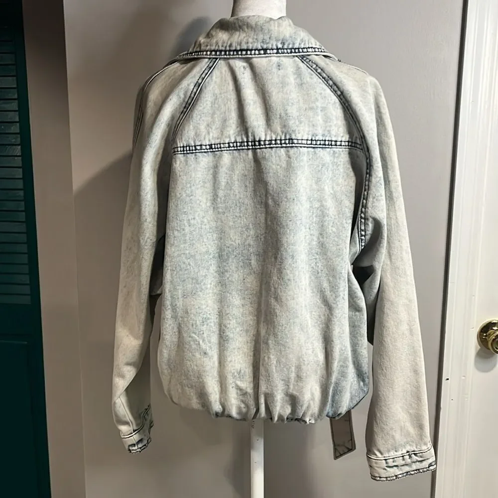 Forever 21 NWT acid wash vintage style light denim wash Jean jacket - S
